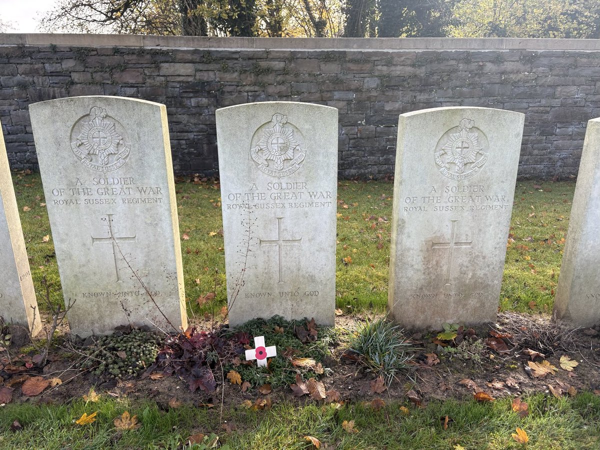 3 Sussex lads a long way from home at rest in ⁦<a href="/CWGC/">Commonwealth War Graves</a>⁩ Connaught Cemetery I placed the cross there