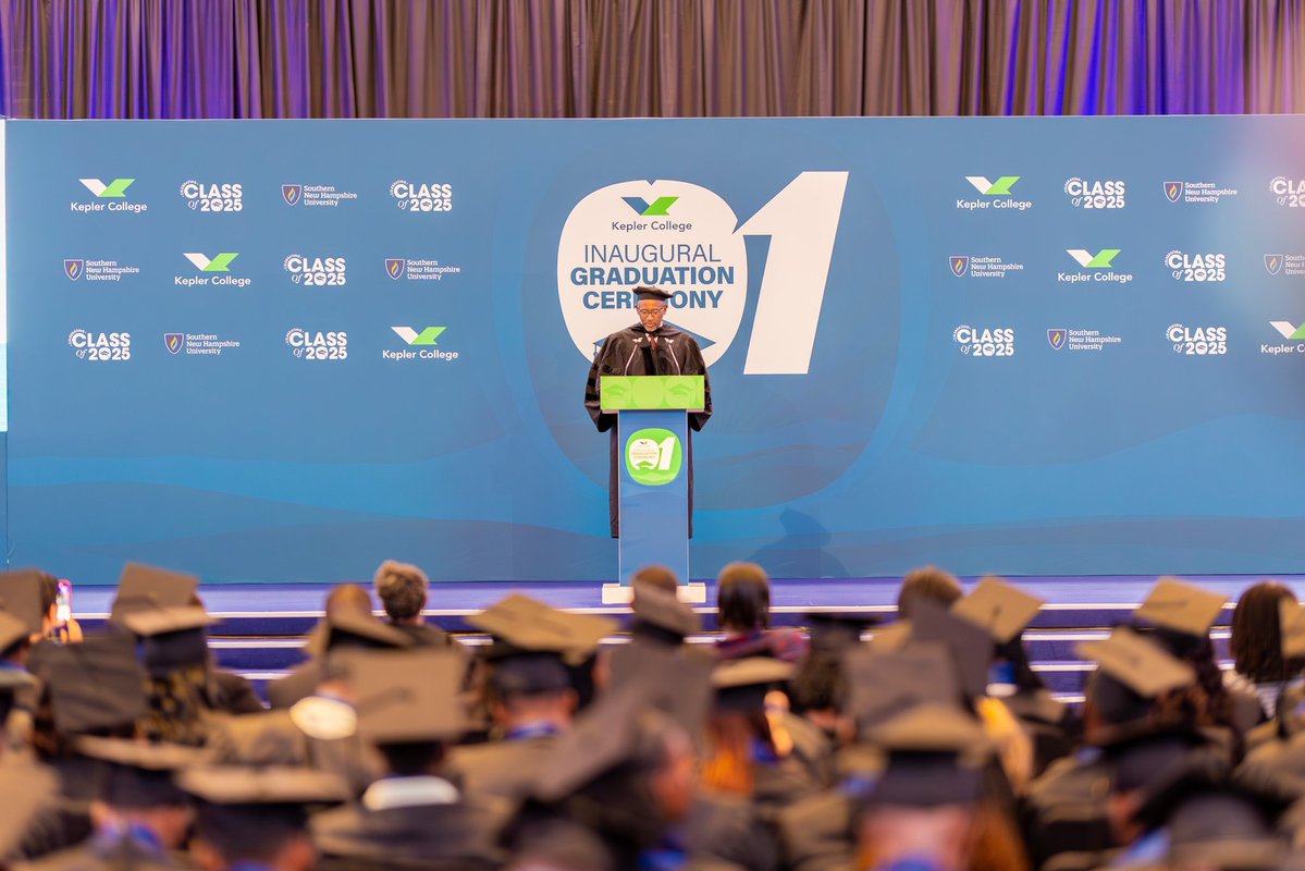 Rwanda_Edu's tweet image. Today, Minister @JoNsengimana joined the inaugural graduation ceremony of @Kepler_College at KCC.

“Kepler College is a good a example of innovation blended with technology, practical learning, and strong partnerships to equip our youth with global competencies and the confidence…