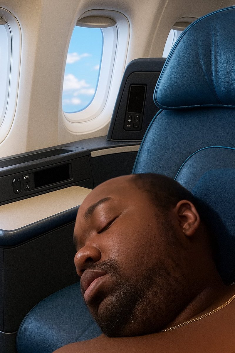 VlardDaArmenian's tweet photo. Just took off on the flight to New Zealand and @BIIGPOPTV is already asleep in first class… do I smell a 24 hr stream?? https://t.co/Z67mJlp0dA