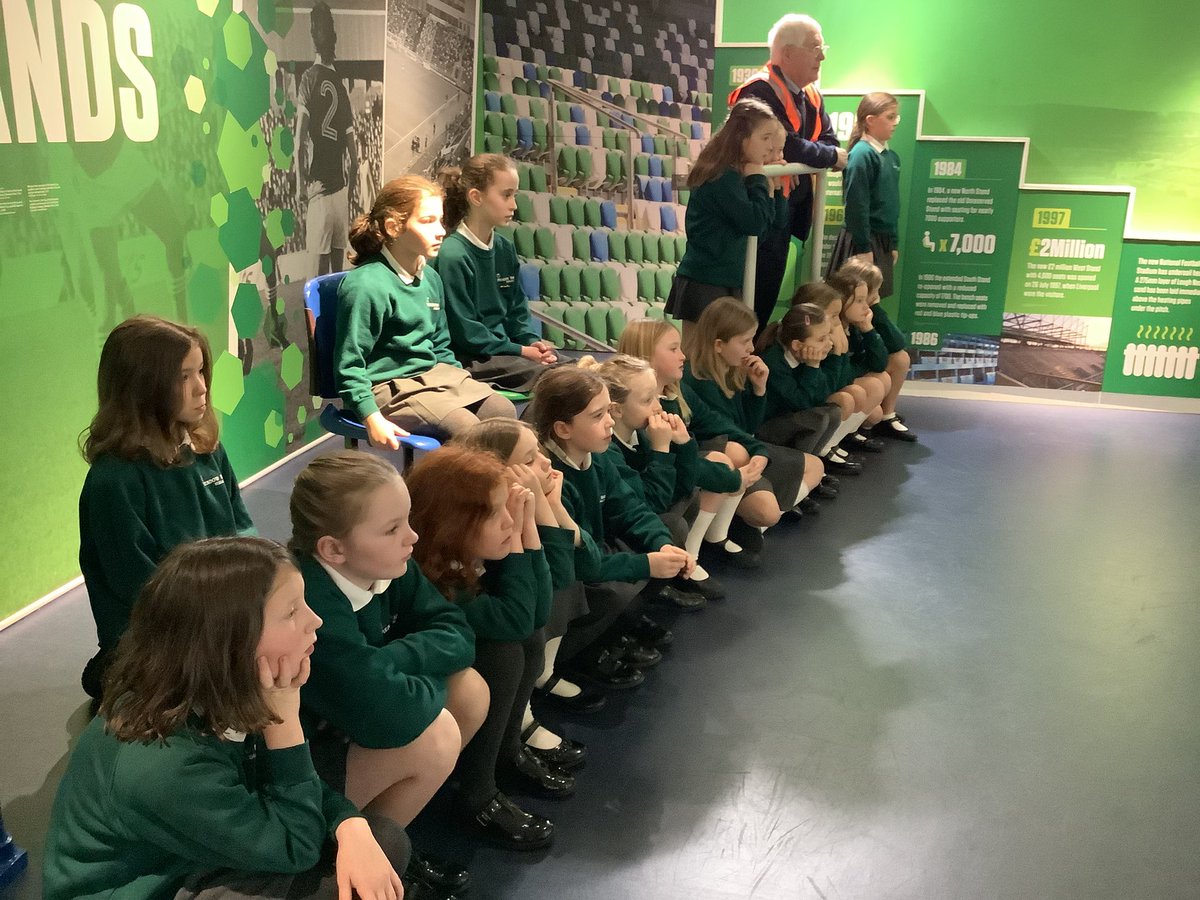Miss Campbell’s P5 class had a brilliant trip to Windsor Park Stadium. They were shown trophies and heard interesting information about various players. They even got to sit in the media room and visit the players changing rooms. A memorable day out!