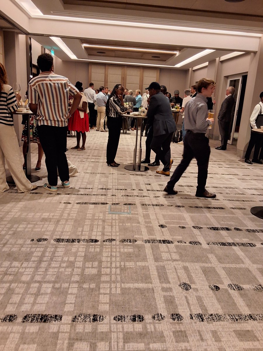 CPMMwangi's tweet image. Let me hear from the Belgians here in Sankara.
Networking cocktail nights.