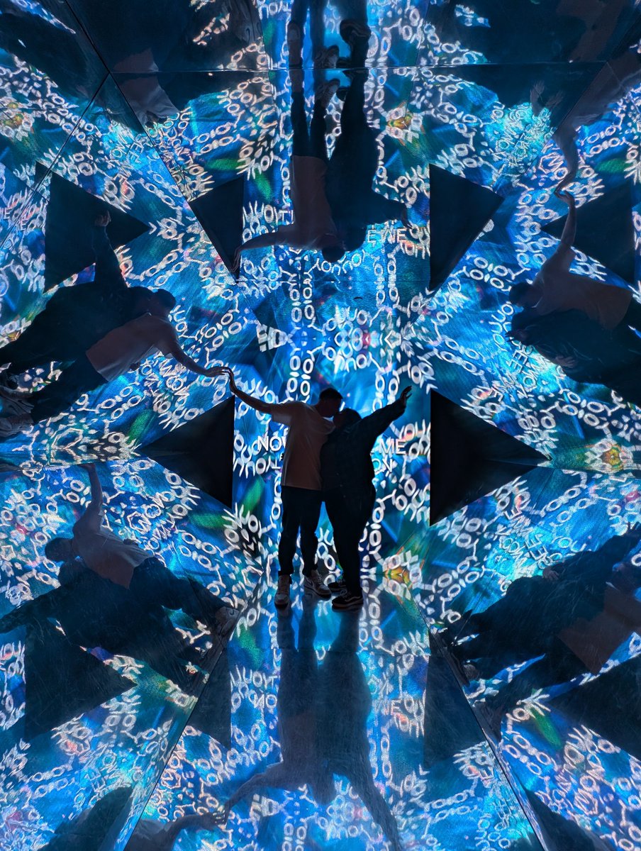 Happy Birthday love bug! Thank you for being you and for believing in me everyday. Today is going to be the best day of your life😘❤️💜 <a href="/nuria14n/">Nuuria✨</a>