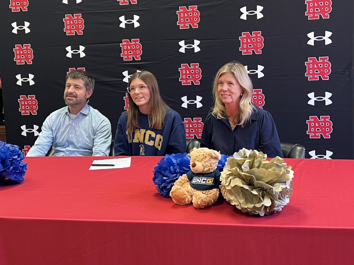NewBernLive's tweet photo. Congratulations NBHS Senior Golfer Baker Hudson on signing her letter of intent to take her talents to the next level at UNC Greensboro https://t.co/GEDru7q5WV