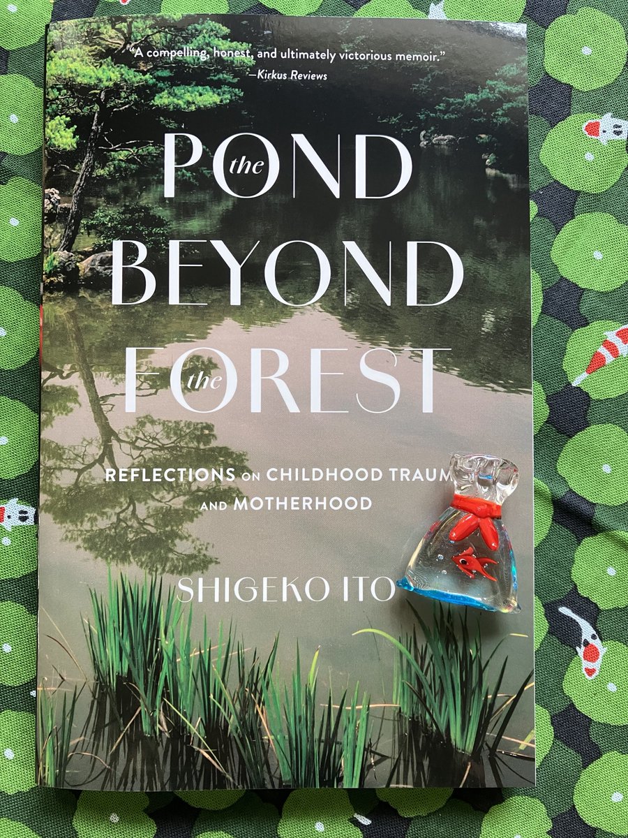 ShigekoChakoIto's tweet image. There comes a moment when a book finds its own path—from one reader’s heart to another’s, into conversations, into quiet moments of reflection. I love watching my book continue its journey, slowly, quietly, and with a life of its own. The magic has begun❣️📗💫🚀 #BookMagic 🌙🙏
