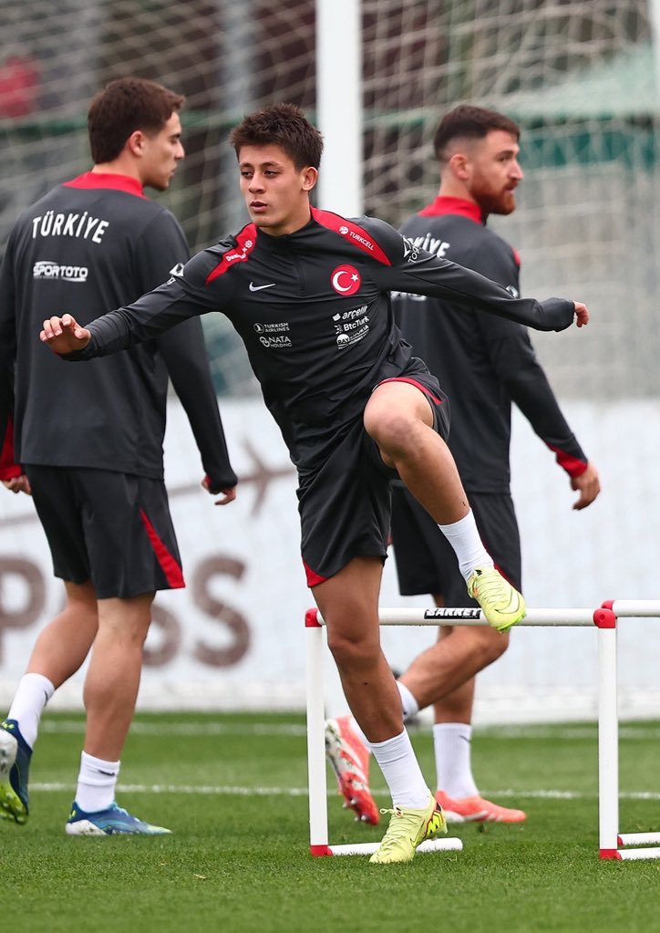Arda Güler during today’s training for Turkey 🇹🇷