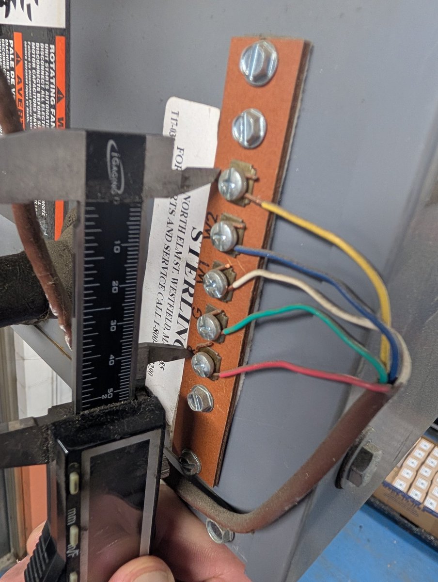 FenixAmmoHR's tweet photo. So glad I had this convenient terminal jumper to help diagnose one of our shop heaters https://t.co/rjaoJyJnQd