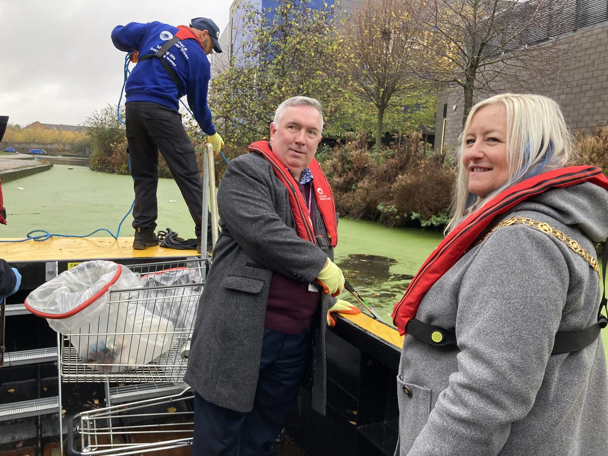 Canal & River Trust West Midlands tweet media