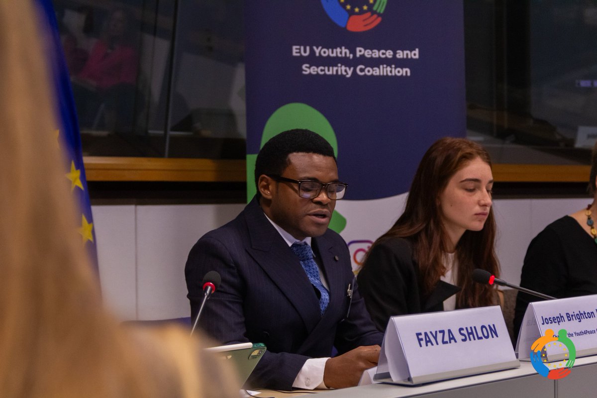 ALII_Africa's tweet photo. Our ED @joseph_malekela delivered the Youth Statement at the #EUYPSWeek2025 in Brussels 🇧🇪, representing 120+ young peacebuilders worldwide.

“We’re not asking for a seat at the table — we’re redesigning it together.”

#Youth4PeaceAgenda #ALII #TeamEurope #YPS10 #Tanzania https://t.co/qThoyE31je