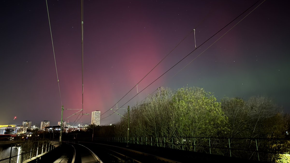 Incredible light show in Newcastle in the early hours of 12.11.25
