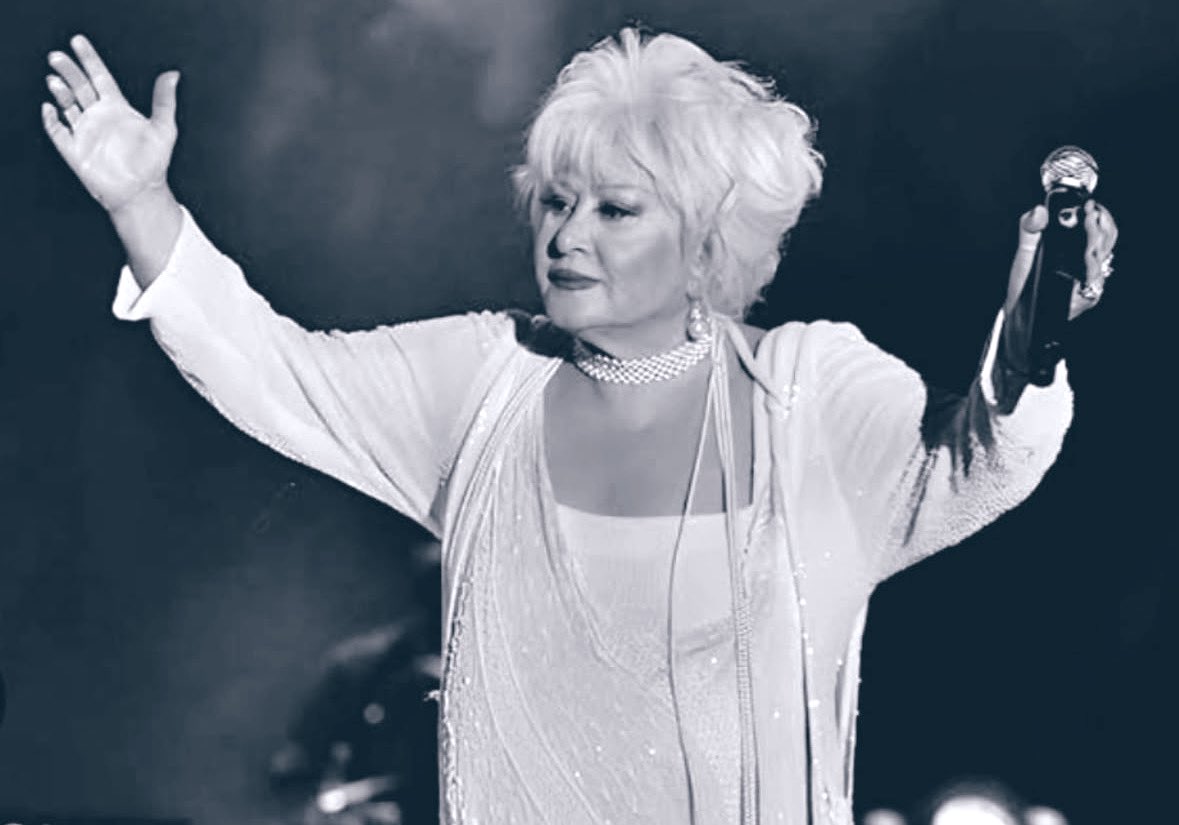 Türk Sanat Müziğinin değerli sesi #MuazzezAbacı’ ya Allah’tan rahmet diliyorum. Mekanı cennet olsun. 🥀🎶