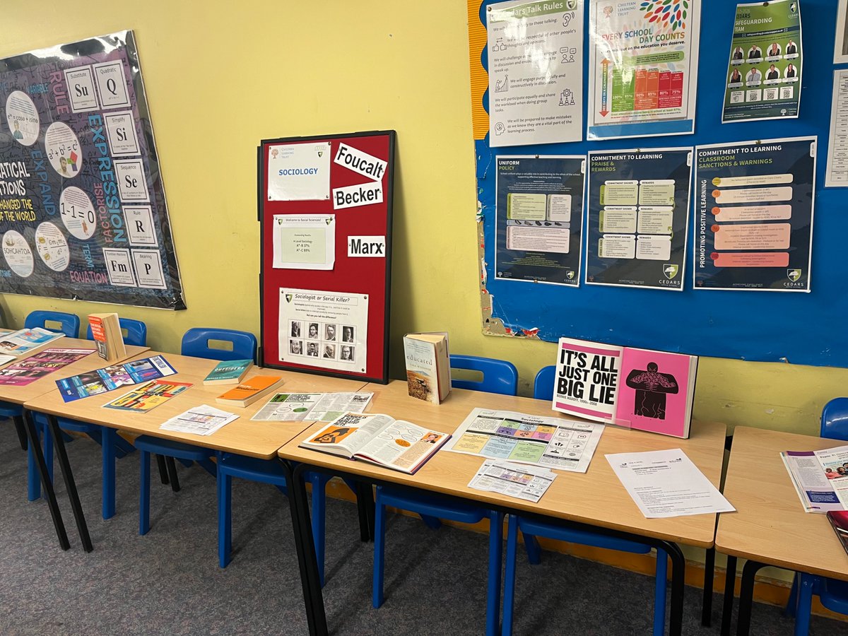 Miss Hart tweet media