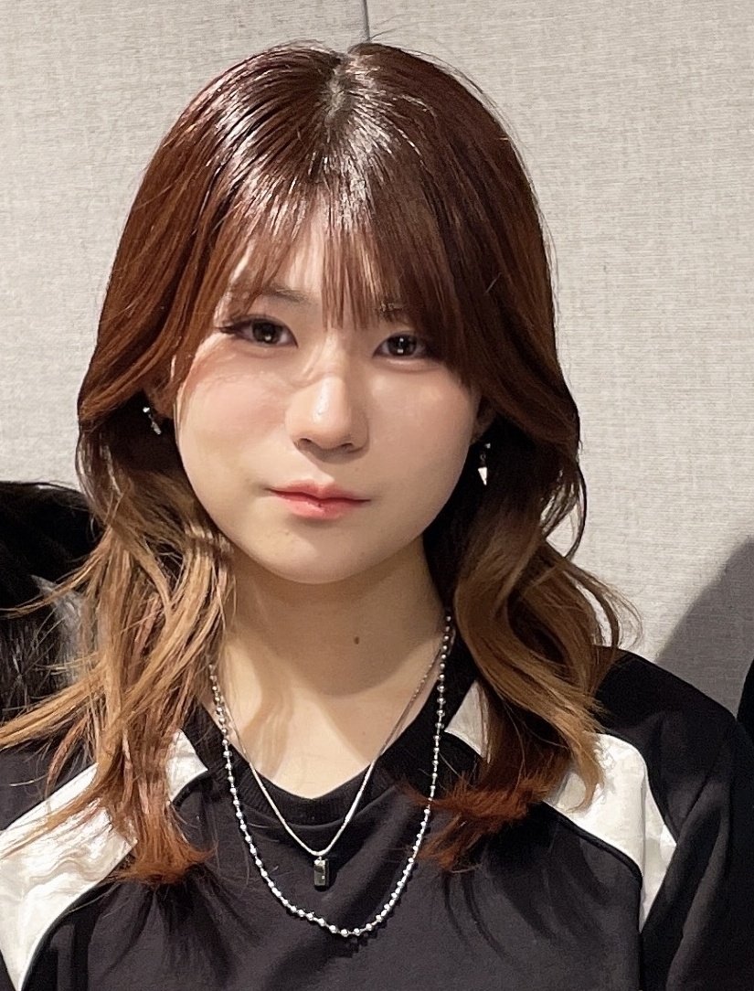 nina posting 🎤 tweet media