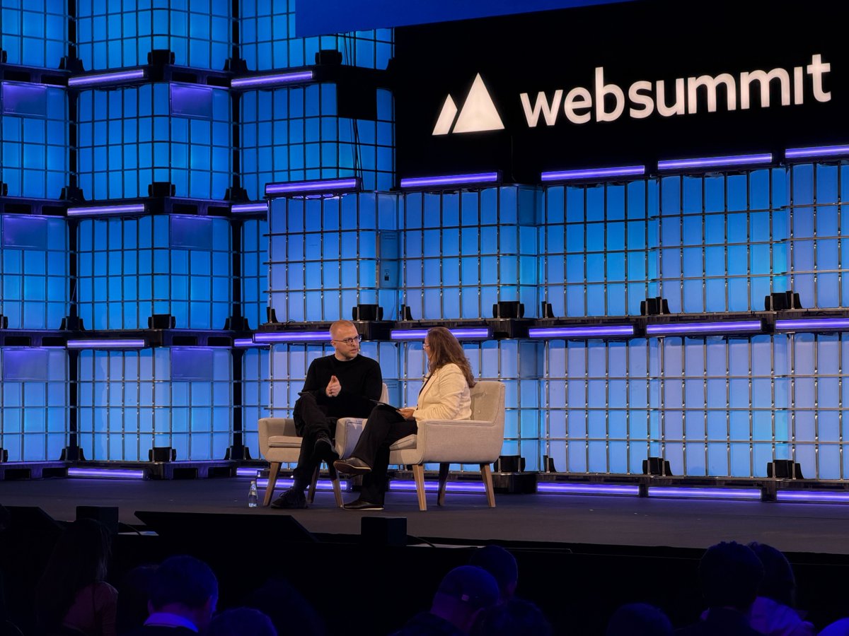 tensorwave's tweet image. From the main stage at @WebSummit 2025, @DarrickHorton (CEO &amp;amp; Co-Founder) shared how TensorWave is powering the next wave of AI - built on @AMD GPUs, driven by open ecosystems, and designed for what’s coming next. 🌊