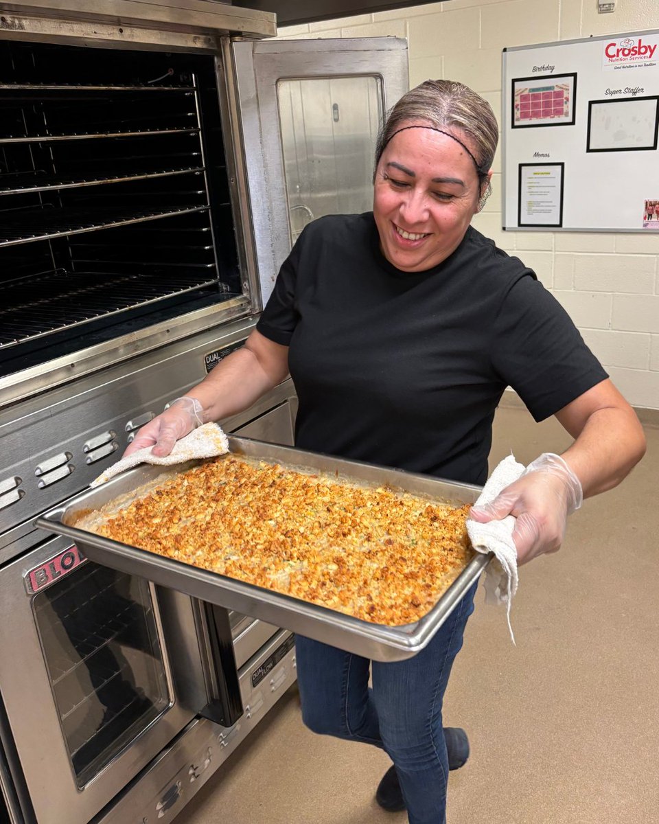 It’s Thanksgiving in <a href="/CrosbyISD/">Crosby ISD</a>! 🦃 🍴 Our talented cafeteria teams served up homemade favorites like creamy turkey pot pie, fresh salads, and sweet pudding. 😋 💛 Every tray filled with care, flavor, and a whole lot of holiday spirit. 👩‍🍳 ✨ 

#committedtostudents #Crosbytx