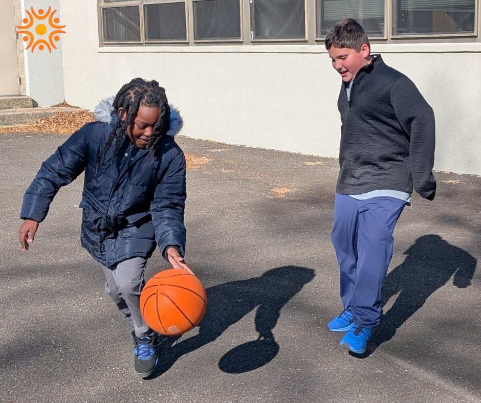 CenterSchoolPA's tweet image. Sometimes the best part of the day is recess with friends!
Whether it’s a quick game of catch, shooting hoops, or just running around with a ball and laughing together, our students know how to make the most of their time outside.

 #RecessFun #ActiveLearning #centerschoolpa