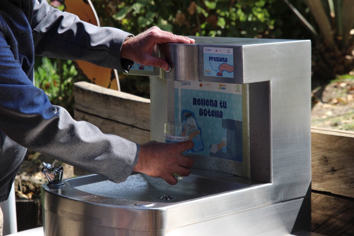 El sistema de #Cosecha de agua de #Lluvia llegó al Centro de Conservación de la Vida Silvestre Los Coyotes

sedema.cdmx.gob.mx/comunicacion/n…