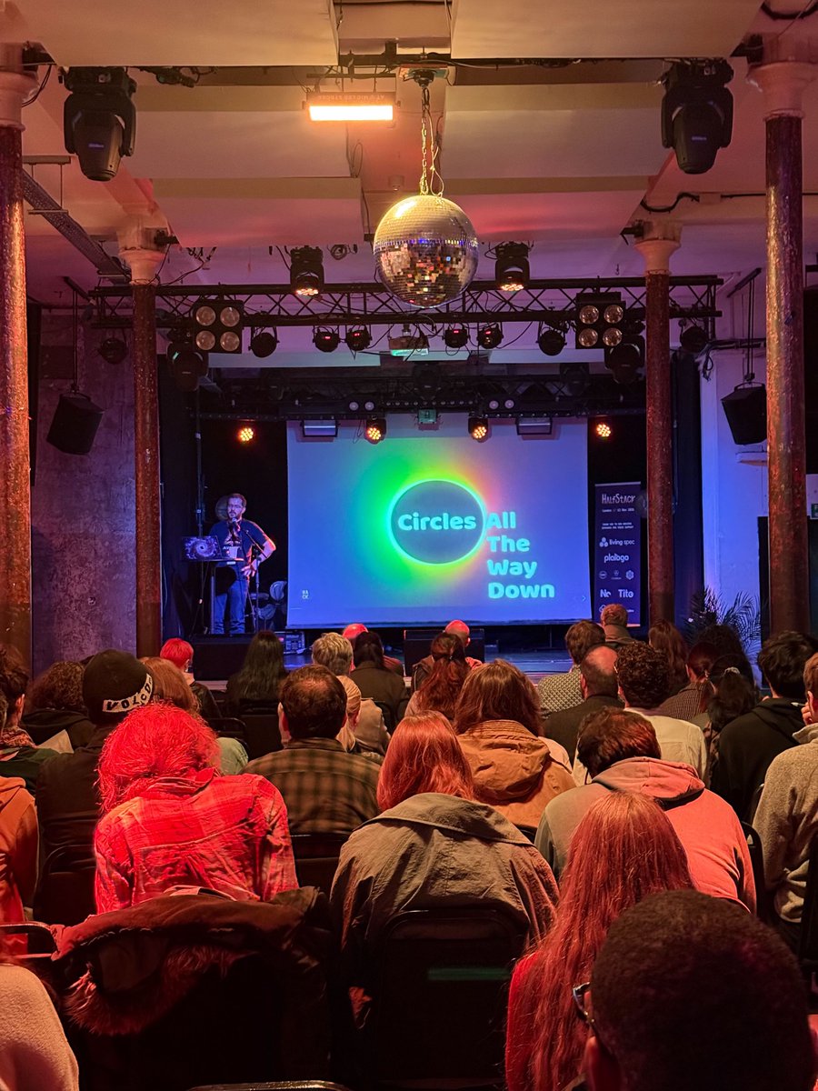 halfstackconf's tweet image. Right now at HalfStack London 💛

One last day of creativity, laughter, and connection!

#HalfStack #HalfStackLondon #HalfStackConf #CreativeTech #WebCommunity