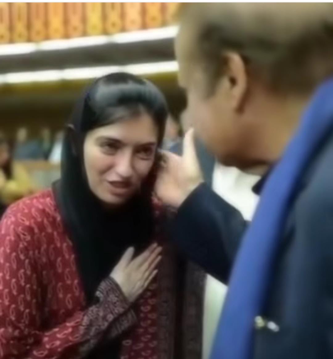 RashidNasrulah's tweet photo. اس اخلاق کی وجہ سے لوگ سیاست کا سلطان کہتے ہیں https://t.co/hGmUWOZdHY