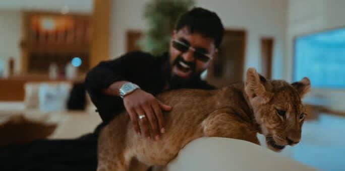 MiswishW59867's tweet photo. FTSTTS ON EMIWAY BIRTHDAY
 Happy Birthday sir https://t.co/2R9dcEG1uE