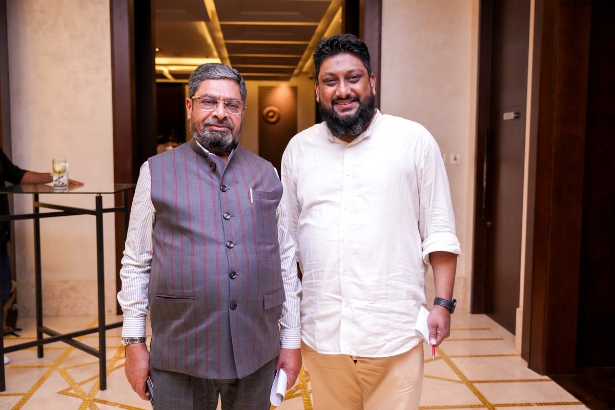 Mohammed_Rumman's tweet photo. Another insightful interaction with Naseer Ahmed sab, Political Secretary to Karnataka CM Siddaramaiah, continuing our engaging discussions on leadership and governance at the recent News Trail event. https://t.co/DiizNH6Mkg