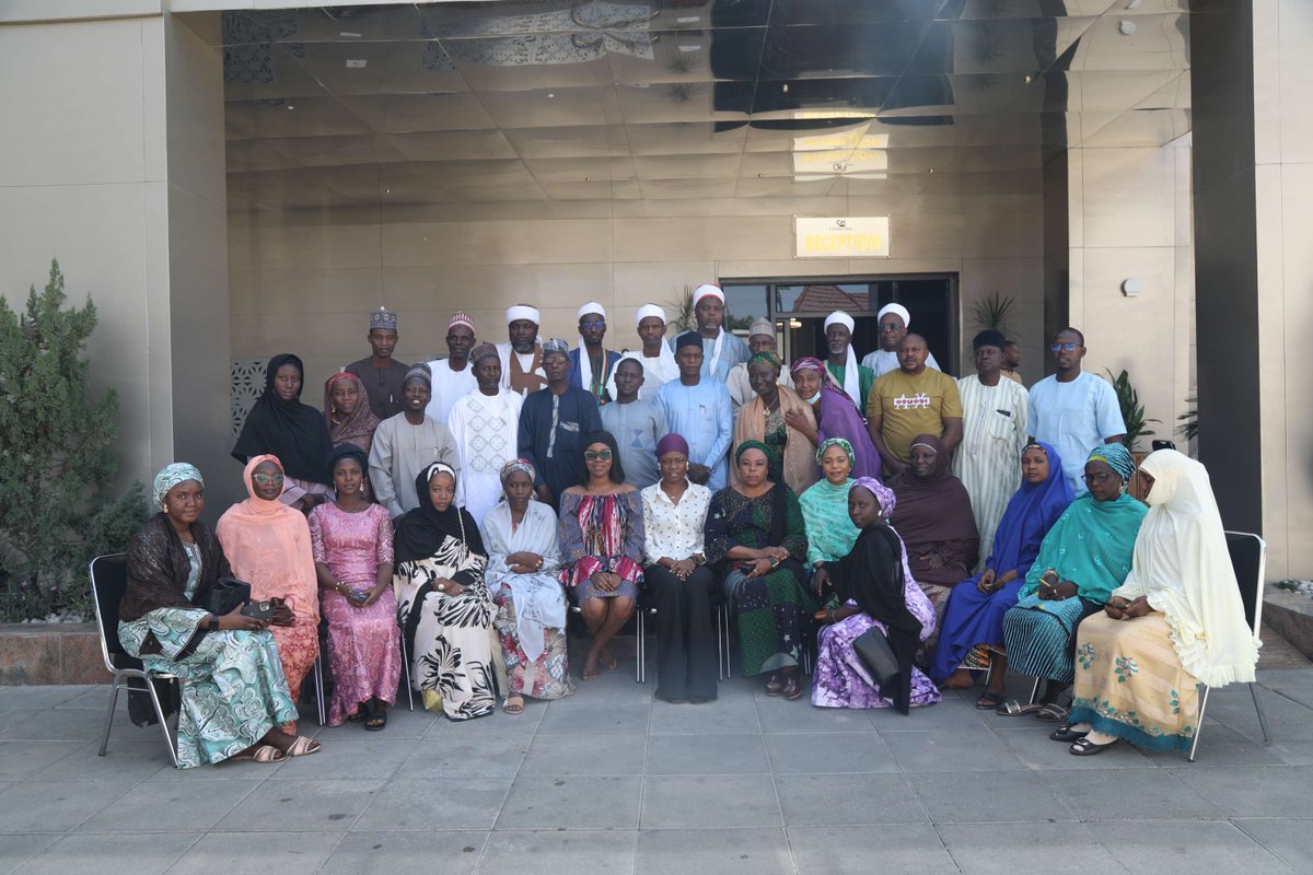 Over the past two days, members of the Community Dialogue Committees (CDCs) and GBV Response Teams (GBVRTs) from Sokoto, Kano, and Kaduna came together to learn how to sustain their peacebuilding and justice initiatives beyond donor support.

Through practical sessions, group