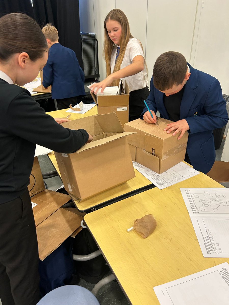 Well done to the Y8s who took part in the Ocean Health Challenge on Friday! 

Students had to design their own prototype from cardboard to help tackle plastic pollution in our oceans! 🌊