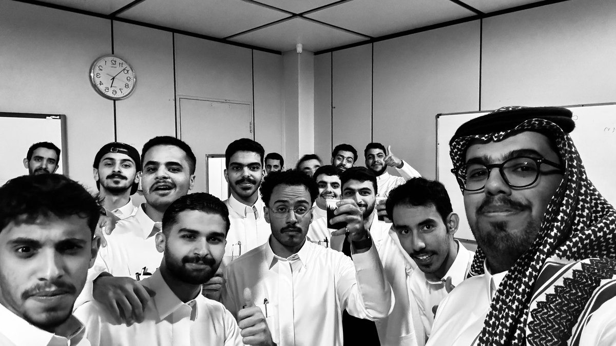 OptoAbdallah's tweet image. العرض الأخير ✅
#OD443 

شكرًا لمشرفة الحالة د. ولاء أبو النجى، على إشرافها خلال فترة التدريب الصيفي في مستشفى الأمير محمد بن عبدالعزيز