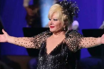 devran_kenc's tweet image. Türk müziğinin önemli ismi, kıymetli sanatçımız Sayın Muazzez Abacı&apos;nın vefatını derin bir üzüntüyle öğrendim.

Sanatçımıza Allah&apos;tan rahmet, yakınlarına, sevenlerine ve müzik camiamıza başsağlığı diliyorum.