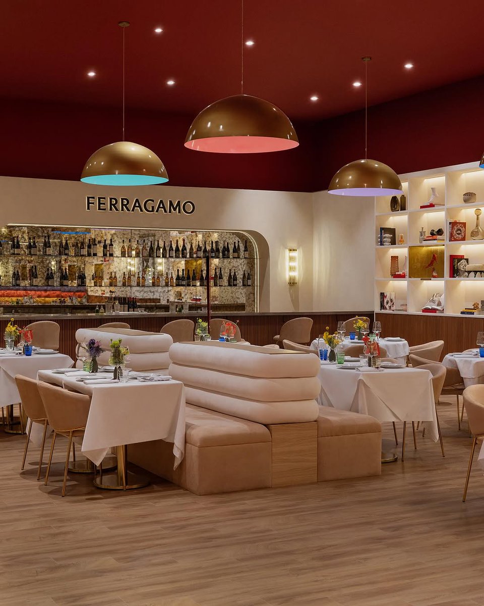 cppluxury's tweet image. FERRAGAMO opens stunning Caffè in Mexico City at El Palacio de Hierro Polanco

#Ferragamo #FerragamoCaffe #MexicoCity #Mexico #luxuryfashion #luxuryhospitality #luxury #luxurycafe #luxurydining #luxurylifestyle @Ferragamo