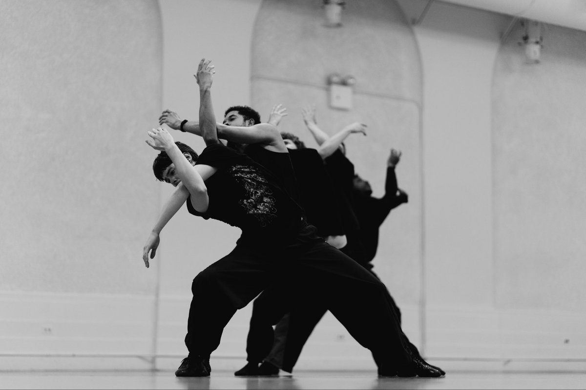 QuadRockBallet's tweet photo. Our incredible cast have landed in NYC and final rehearsals are underway, ahead of our Gala night opening, this Friday! If you haven't got your tickets yet, head to the link in bio now! 🎯 Photos by @siwhitehead 
#QuadRockBallet #Quadrophenia #TheWho #PeteTownshend https://t.co/gRI7JCKHAA