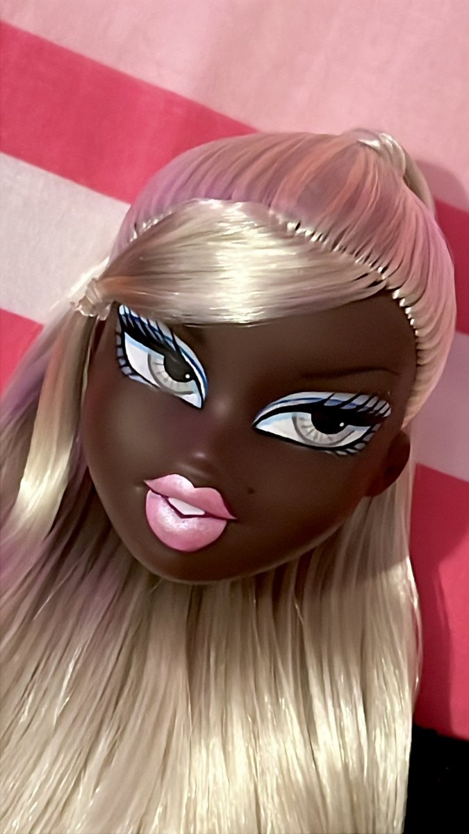 blondebratz4's tweet photo. So what are like THE materials to use? I’m ready to progress now x https://t.co/T1KJjiYIDi