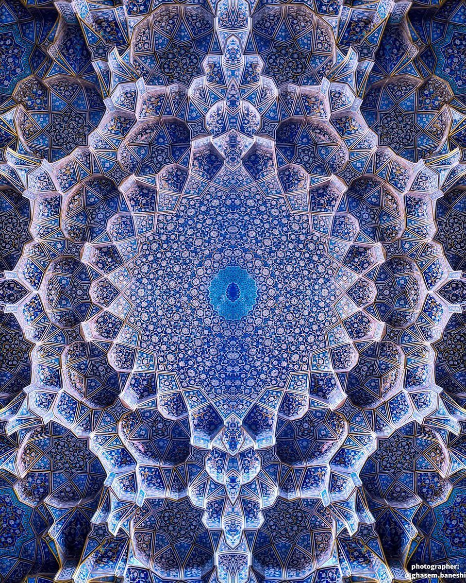 ShahanshahCyrus's tweet image. Over 90% of posts you see with "Islamic Architecture” are either from Iran or Morocco.

The term is basically a push for inclusiveness to give a religion a more refined image. 

Amazing architecture in countries outside of the Persian or Andalusian spheres is seriously lacking.