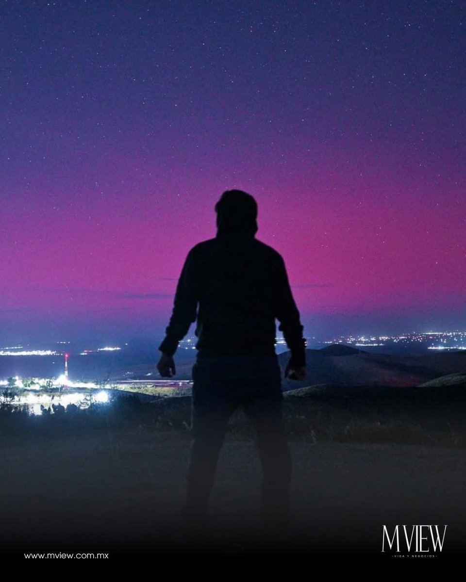 MVIEW_MX's tweet image. Zacatecas vivió una noche mágica: Auroras Boreales. 

El cielo se iluminó con tonos rojizos, morados y rosas, un fenómeno tan hermoso como inusual en México.

📸 Da Ko 

#MVIEW #Zacatecas #AurorasBoreales