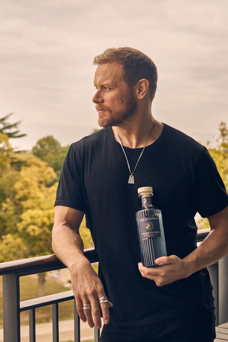 Every tale has a new beginning. This one starts at #GallowayDistillery… The Sassenach Fine Scottish Vodka💙🏴󠁧󠁢󠁳󠁣󠁴󠁿

🇺🇸🍸Now available for preorder in the U.S.
sassenachspirits.com/pages/fine-sco…