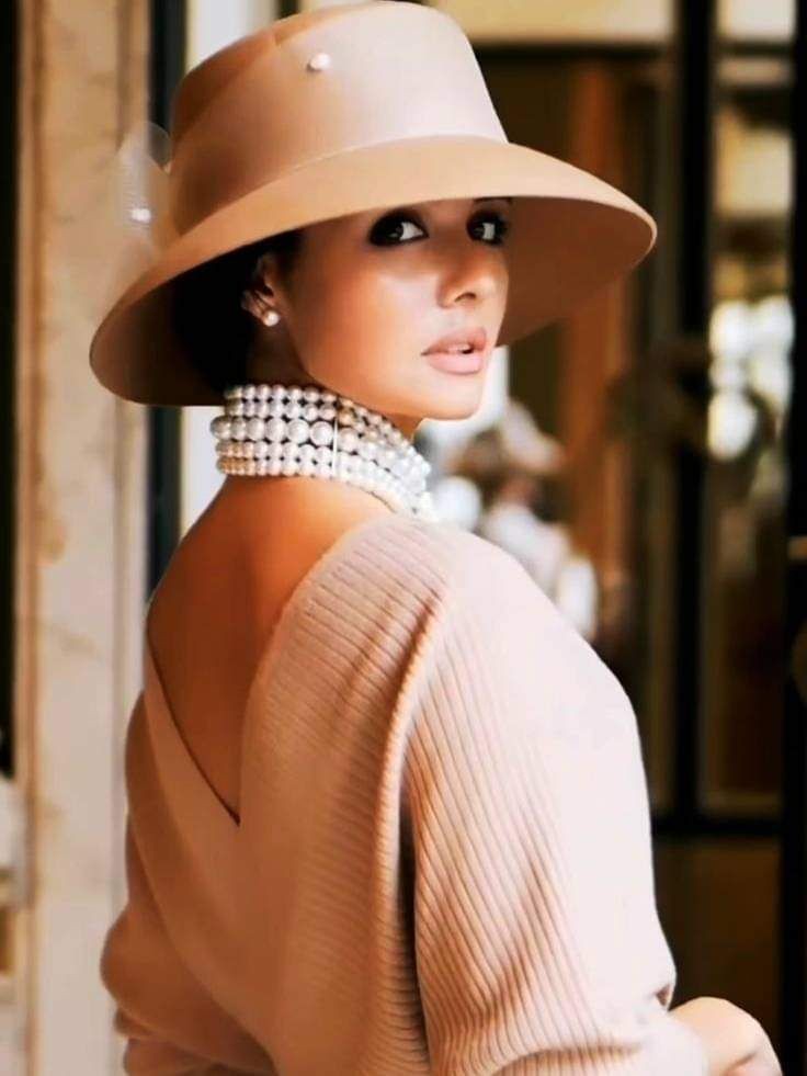 Belief, fidelity, esteem. Betray one, destroy all.