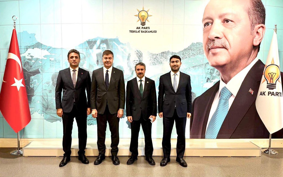 #AKParti Genel Başkan Yrd., <a href="/AKGMTeskilat/">AK Parti Teşkilat Başkanlığı</a> Başkanımız Sn.<a href="/abuyukgumus/">Ahmet Büyükgümüş</a>’ün tensipleriyle AK Parti #Tunceli Merkezi İlçe Başkanlığı görevine yeniden atanan Sn.<a href="/RecaiHazar/">Recai HAZAR</a>’a canıgönülden başarılar diliyorum.

<a href="/Akparti/">AK Parti</a> <a href="/MustafaAlkayis/">Av. Mustafa Alkayış</a>
<a href="/hakanozer62/">Hakan Özer 🇹🇷</a> <a href="/akparti_tunceli/">AK Parti Tunceli İl Başkanlığı</a> <a href="/merkezilce62/">AK Parti Tunceli Merkez İlçe Başkanlığı</a>