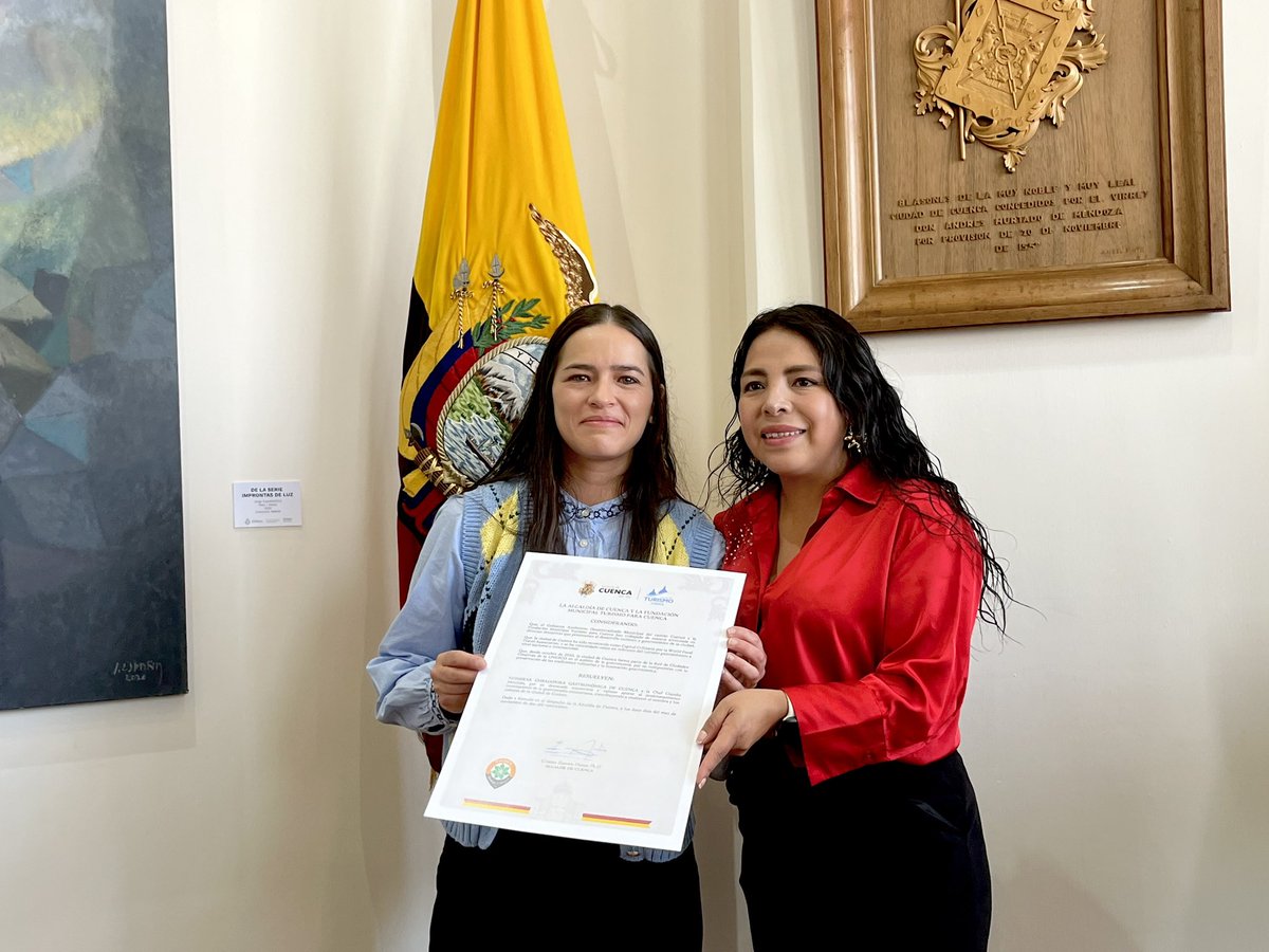 MarisolPenaloz2's tweet image. #Cuenca en el mundo 

🧑🏻‍🍳 La chef Claudia Merchán es hoy nuestra #embajadora #gastronómica, conquistando una estrella Michelin 🎖️ y llevando el sabor de #Cuenca ❤️💛 a los más altos escenarios del mundo

Su logro refleja la fuerza de una ciudad que crece, inspira y trasciende 👏🏻❤️