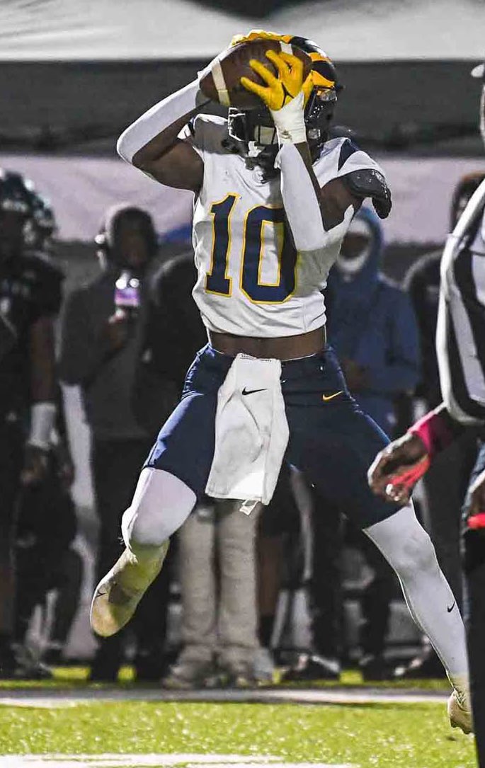 2027 Troup County HS SAF/LB KJ McQueen <a href="/KMcqueen_10/">KJ Mcqueen</a> picks up an offer from App State <a href="/AppState_FB/">App State Football</a> #RecruitTroup <a href="/RecruitGeorgia/">Recruit Georgia</a> <a href="/tanner_glisson/">tanner glisson</a> <a href="/JC_PUNISHER_GA/">J.C._COPELAND</a> <a href="/CoachWalker1911/">Mario Walker</a> <a href="/BigFaceSportss/">BigFaceSports, (Recruiting & Scouting)</a> 
<a href="/Dowell_Loggains/">Dowell Loggains</a> <a href="/Trevor_Twe/">Trevor Twehous</a> <a href="/BrettGreenberg_/">Brett Greenberg</a> <a href="/ChadSimmons_/">ChadSimmons</a> <a href="/SWiltfong_/">Steve Wiltfong</a>