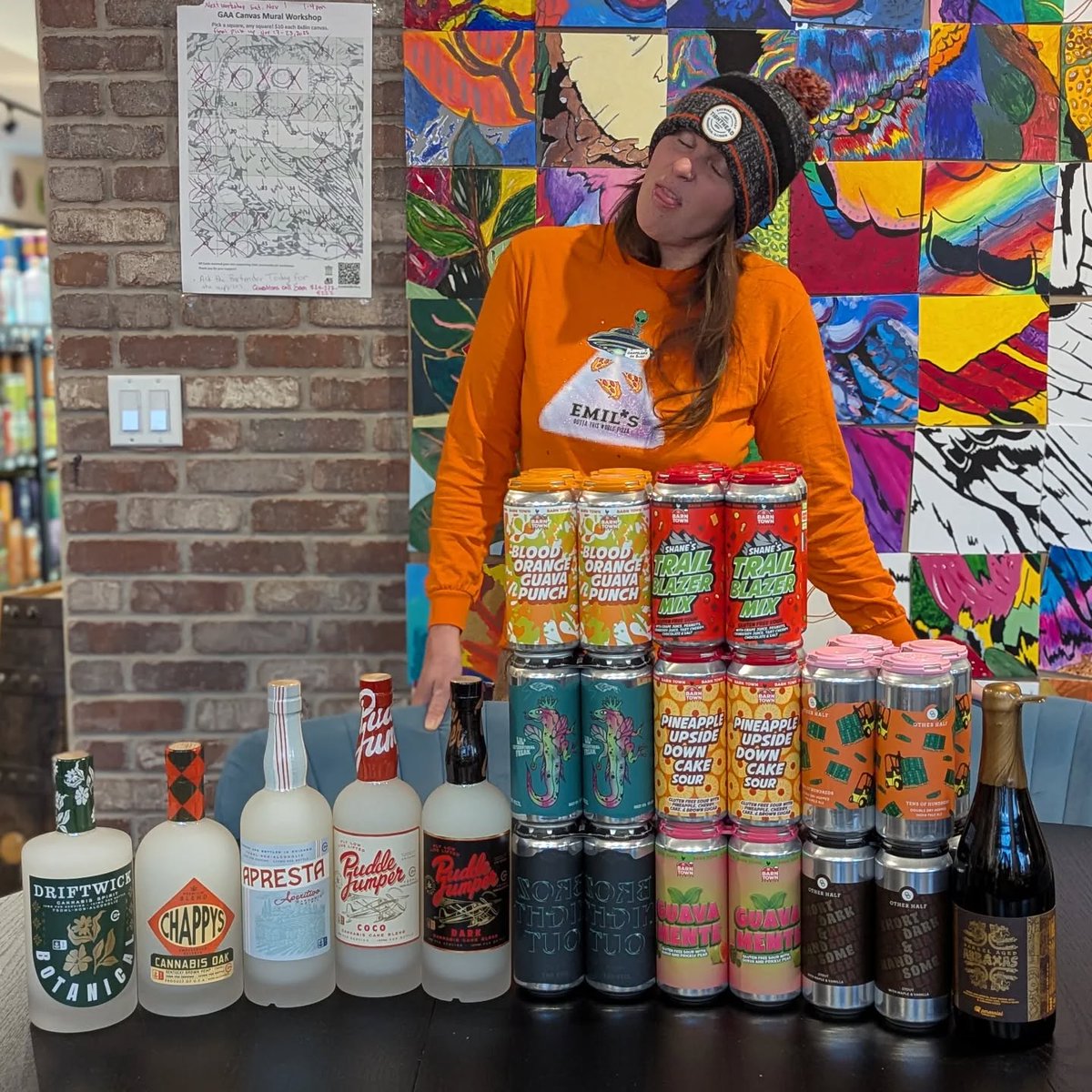 NEW DROPS! 🚨 
<a href="/BarnTownBrewing/">Barn Town Brewing</a>: 4 new GF Sours!
<a href="/PerennialBeer/">Perennial Artisan Ales</a> : #BarrelAgedAbraxas #ImperialStout
<a href="/OtherHalfNYC/">Other Half Brewing</a> /<a href="/theveilbrewing/">The Veil Brewing Co.</a> : #HazyIPA 
Portage Brands: #THCSpirits (Rum, Gin, Bourbon-inspired, etc)!
#CraftBeer #BarrelAged #Abraxas #GFCraftBeer  #NewBeerRelease