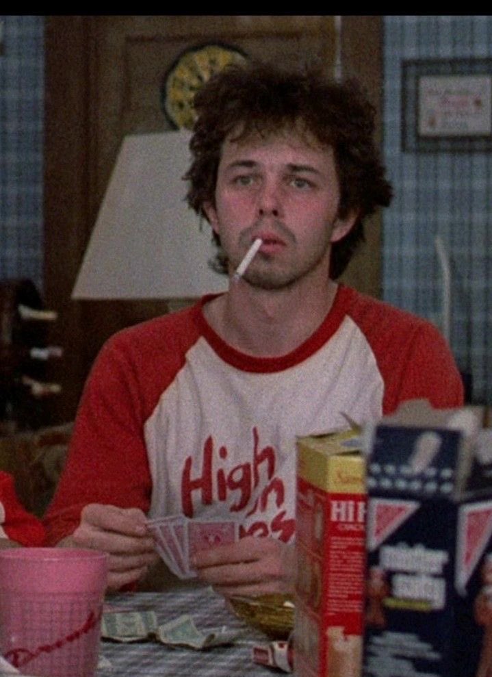 Super70sSports's tweet image. Name a great 80s comedy movie character.