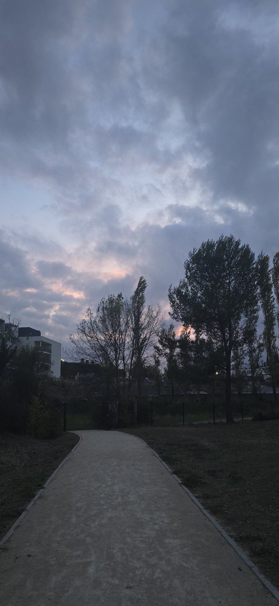 والليل إذا يغشى