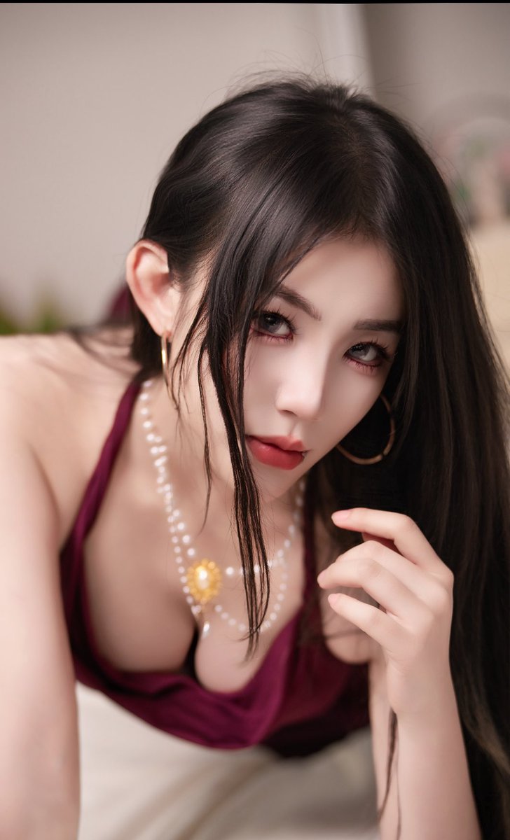 ZhangYGOD tweet media