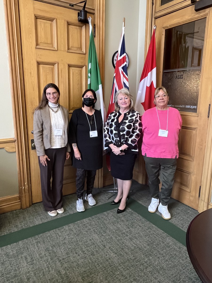 MurphyGallagher's tweet image. I had the pleasure of meeting with the Scleroderma Society of Ontario during their Queen’s Park Advocacy Day. 💙

This dedicated organization continues to champion patients and families affected by scleroderma — a rare, chronic, and often debilitating autoimmune disease impacting…