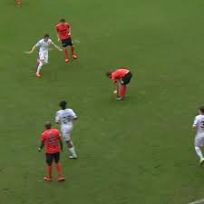 Favourite Worst Signing: Episode 5

<a href="/krisjack85/">Kris Jack</a> goes back to the 90s for a Motherwell entry, <a href="/PTFblog/">Part Time Fan 🏴🏳️</a> remembers the worst example of Alan Stubbs' incompetence at St Mirren, and <a href="/Calbell0/">Callum Bell</a> brings someone who picked up his ball and went home.

Sub: patreon.com/posts/favourit…