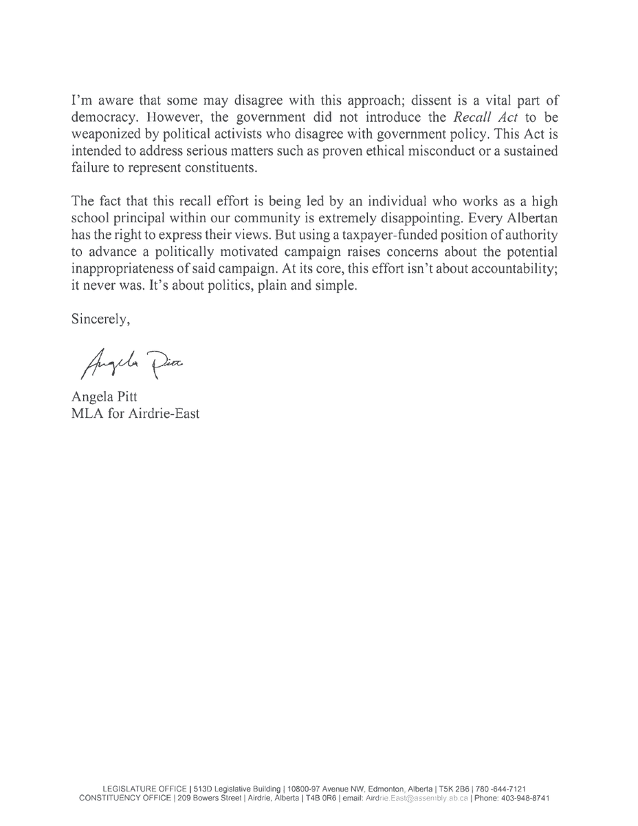 Angela Pitt tweet media