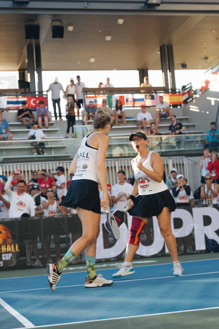 OwlPickleball's tweet image. Goosebumps moments from the 2025 Pickleball World Cup.

Team OWL Pro and key member of Team Canada. Anna Dyachenko brought precision, power &amp;amp; heart to every rally. Incredible OWL CXE performance on the world stage. 🦉

“This team. This energy. These memories. My OWL CXE!” – Anna
