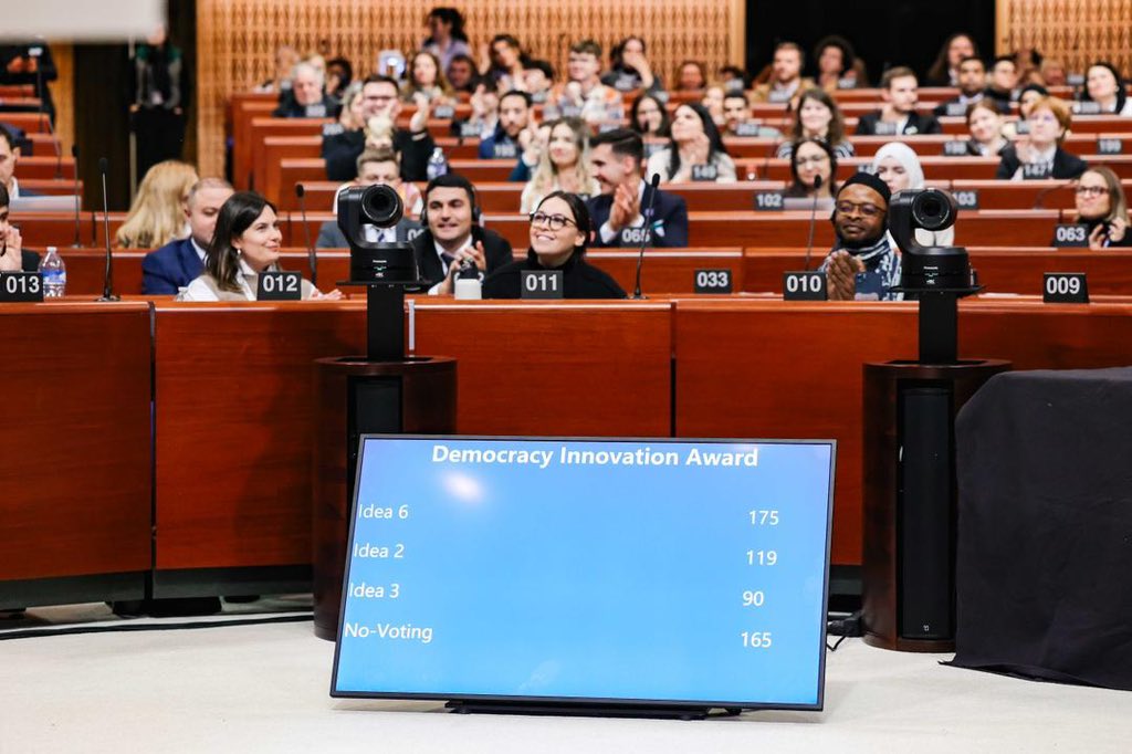 Proud moment for Cameroon! 🇨🇲✨

At the World Forum for Democracy 2025 in Strasbourg, organized by the Council of Europe, our initiative #VoiceYouthFem was named the 2nd finalist for the Democracy Innovation Award among 21 initiatives from 80 countries!