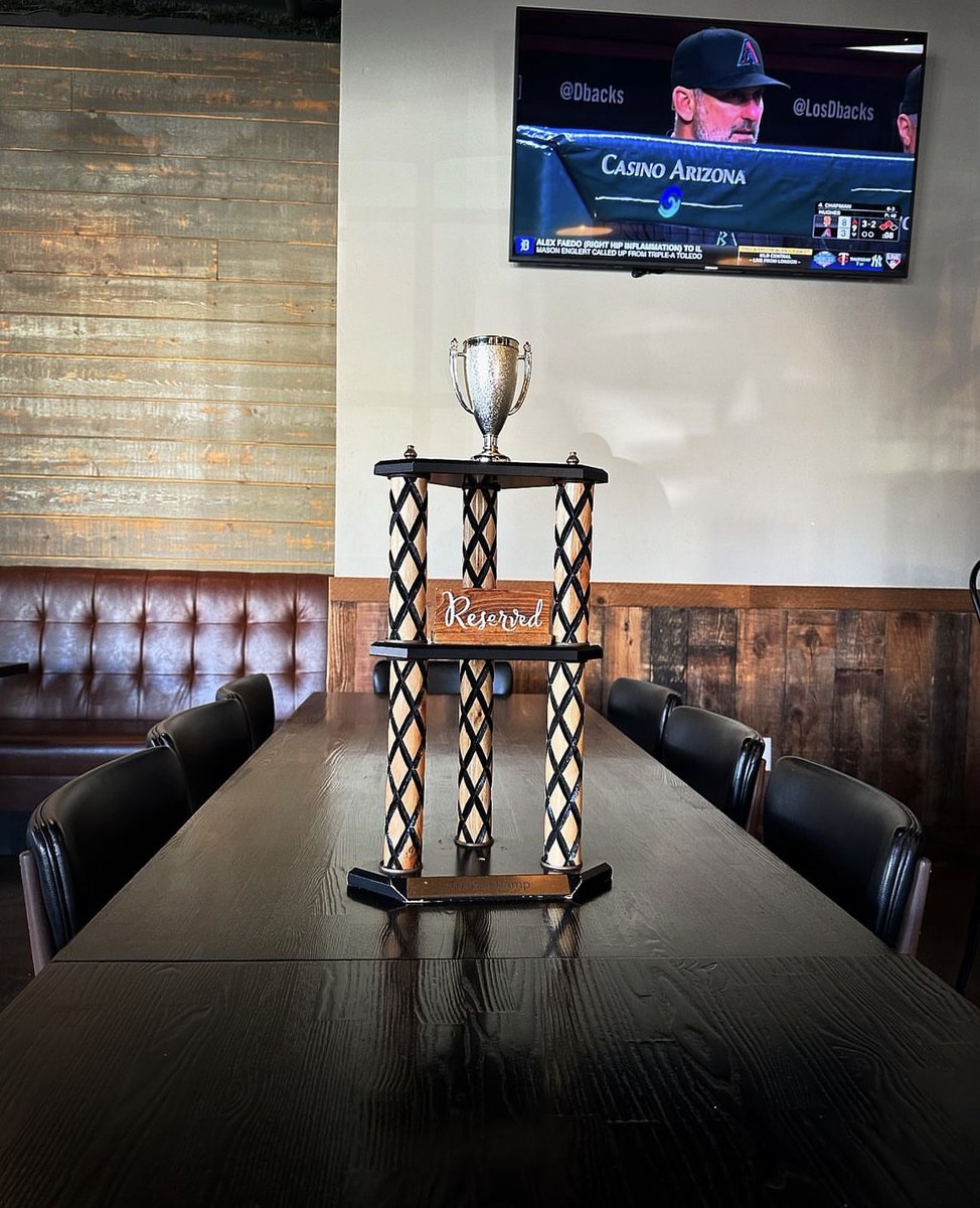 Live Prize Trivia tweet media