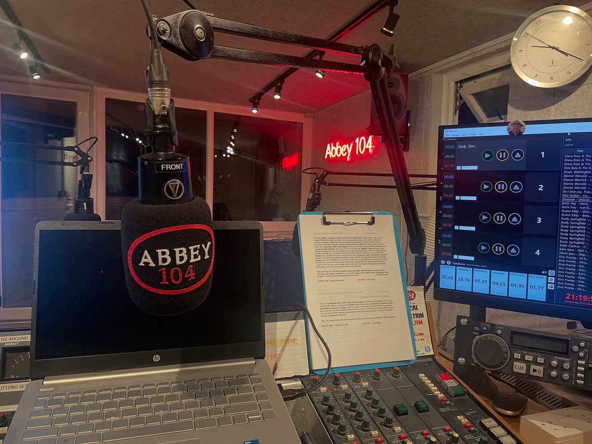 In Part 1 of Folk &amp; Roots tonight 9pm <a href="/Abbey_104/">Abbey104</a> I have great tracks by Jim &amp; Susie Malcolm <a href="/katerusby/">Kate Rusby</a> <a href="/TheLongestJohns/">The Longest Johns</a> <a href="/msimpsonian/">Martin Simpson</a> Afton Wolfe <a href="/HappyWoman9/">Lucinda Williams</a> <a href="/billybragg/">Billy Bragg</a> Silly Wizard Clay Bottom Jug Busters Fotheringay plus all the usual folklore &amp; stories and much more