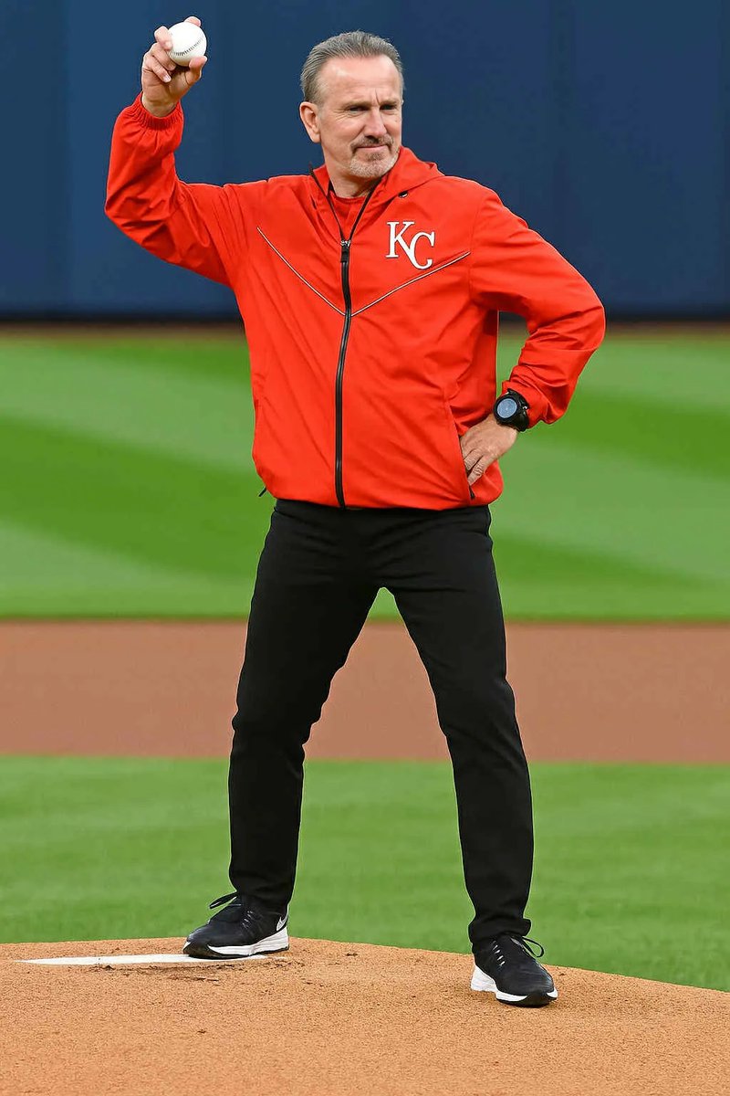 A Spags curveball? Yeah, Spags is bringing all of his stuff this weekend. #ChiefsKingdom